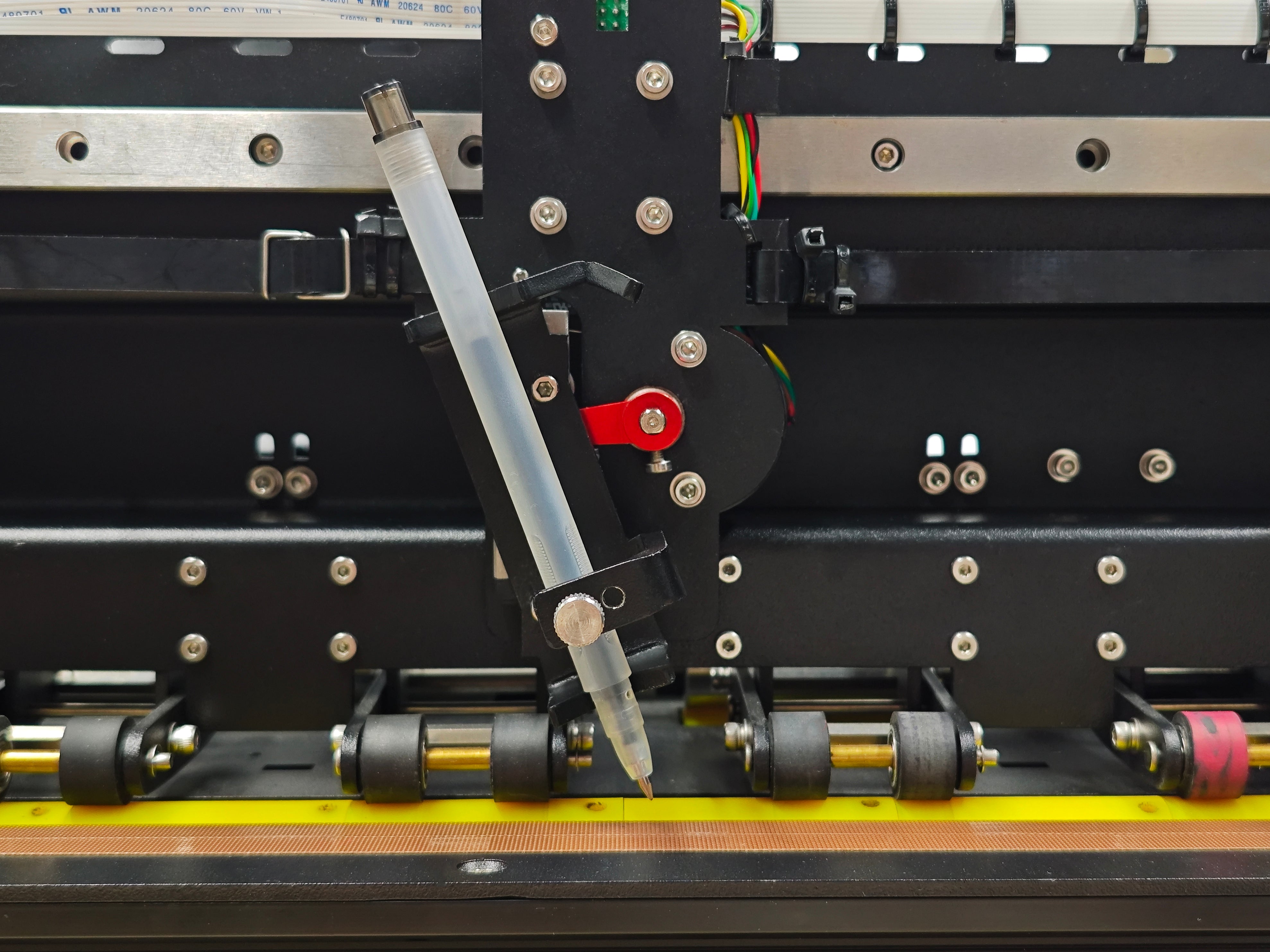 Universal Pen Holder for iAuto Automatic Handwriting Machine – Adjustable Vertical & Slanted Mounting Angles - UUNA TEK CO.,LIMITED